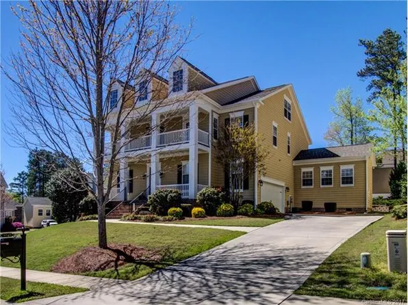 9928 Daufuskie Dr, Charlotte, NC 28278
