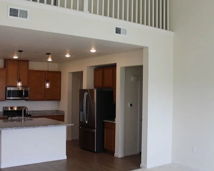 9992 W Victoria Pl #205 — Photo 13
