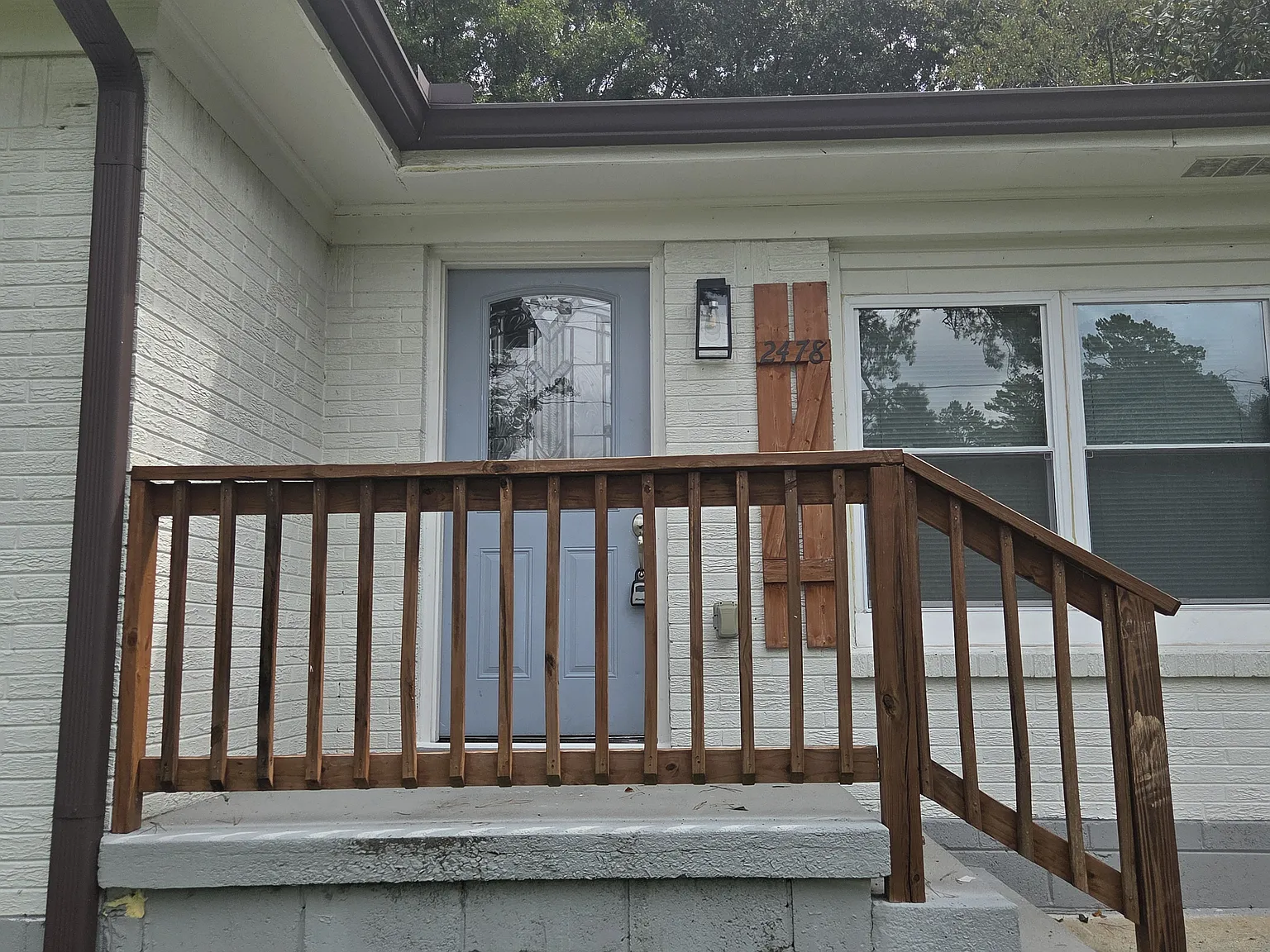 4 bed, 1550 sqft, $2,000 — Photo 2