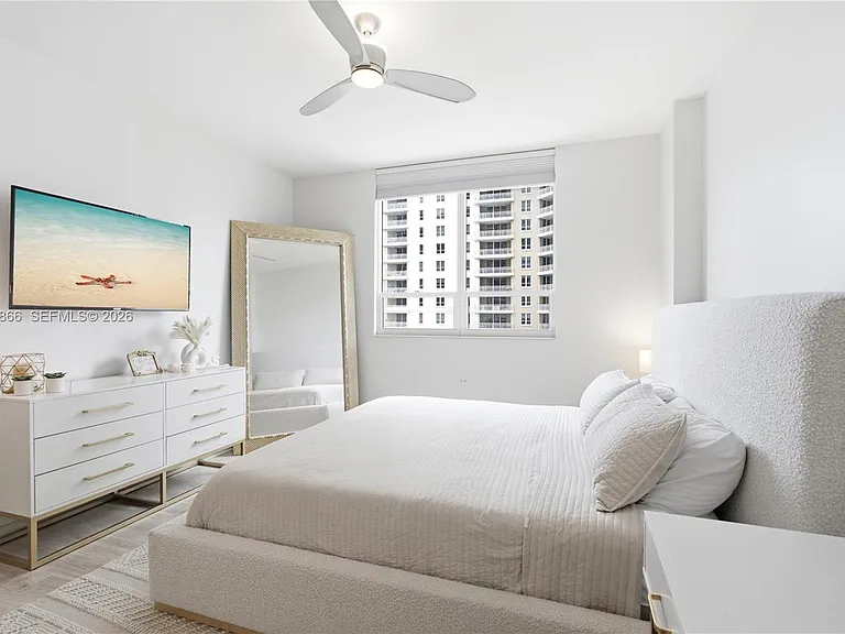 801 Brickell Key Blvd #707 — Photo 13