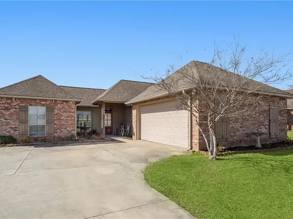 28281 Lake Salvador Dr, Livingston, LA 70754