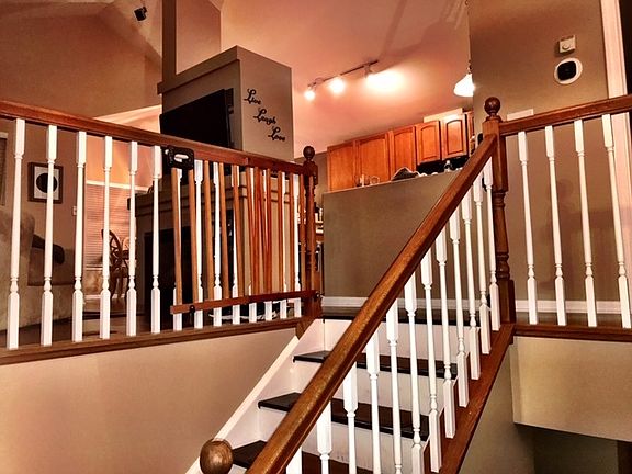 3rd image of 1111 Andover Ct