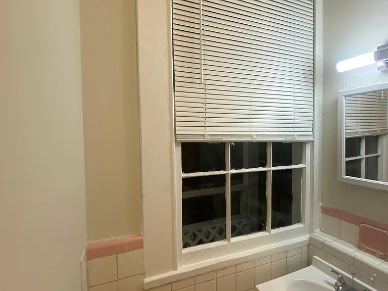 1008 3rd St #3 — Photo 9