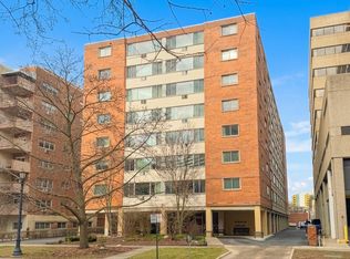 1516 Hinman Ave APT 603, Evanston, IL 60201