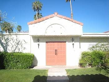 3rd image of 1833 S Araby Dr APT 12