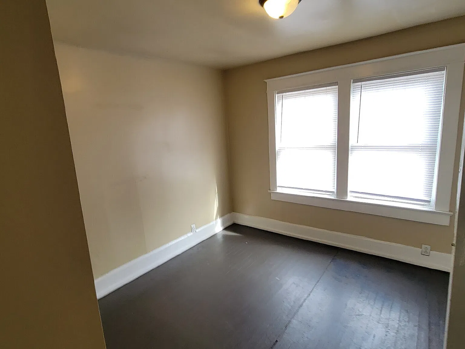 Near Eastside 4BR House ready to LEASE! — Photo 4