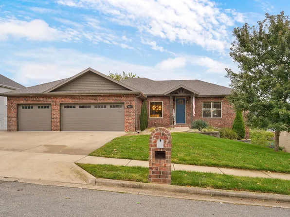 824 Gold Rush Avenue, Nixa, MO 65714