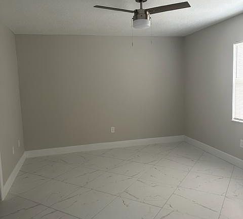 5th image of 3250 Emanuel Dr