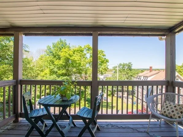 31 Malvern Rd #2, Worcester, MA 01610