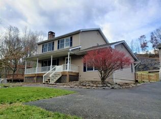 193 Yale Ct, East Stroudsburg, PA 18302