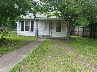 2217 Yale Blvd, Springfield, IL 62703