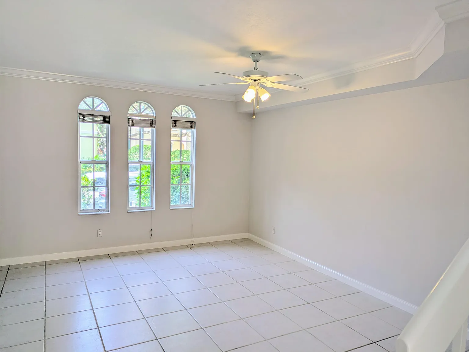3 bed, 2.5 bath, 1785 sqft, $3,650 — Photo 4