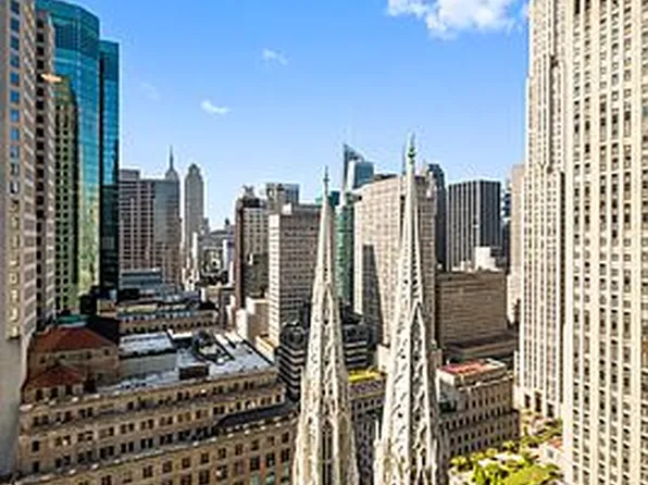 641 5th Ave #22O, New York, NY 10022