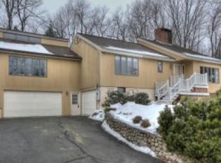 12 Upland Rd, Atkinson, NH 03811