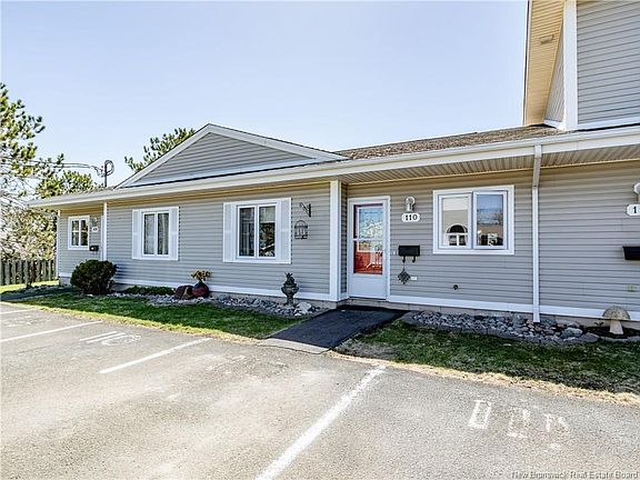 2nd image of 208 Virginia Ave #110