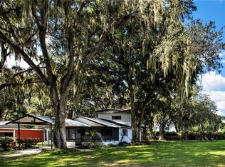 3211 English Rd, Plant City, FL 33567