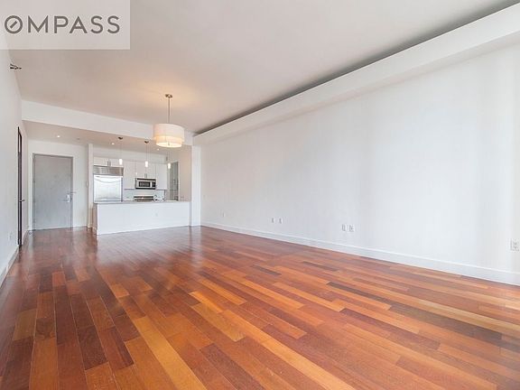 3rd image of 42-51 Hunter St Penthouse C