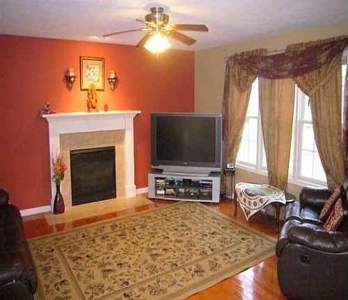 2nd image of 1409 Ballyshannon Dr