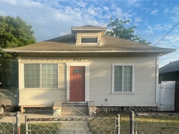 942 E 6th St, Pomona, CA 91766