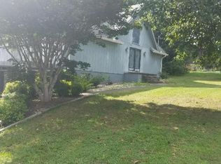 7333 Chartwell Rd, Knoxville, TN 37931