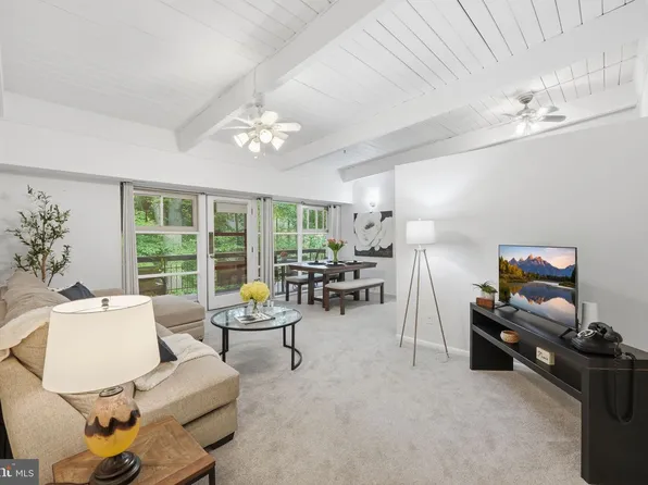 4335 Americana Dr APT 203, Annandale, VA 22003