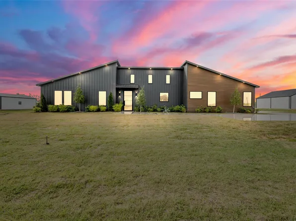 5119 Sophie Slansky Way, Sealy, TX 77474