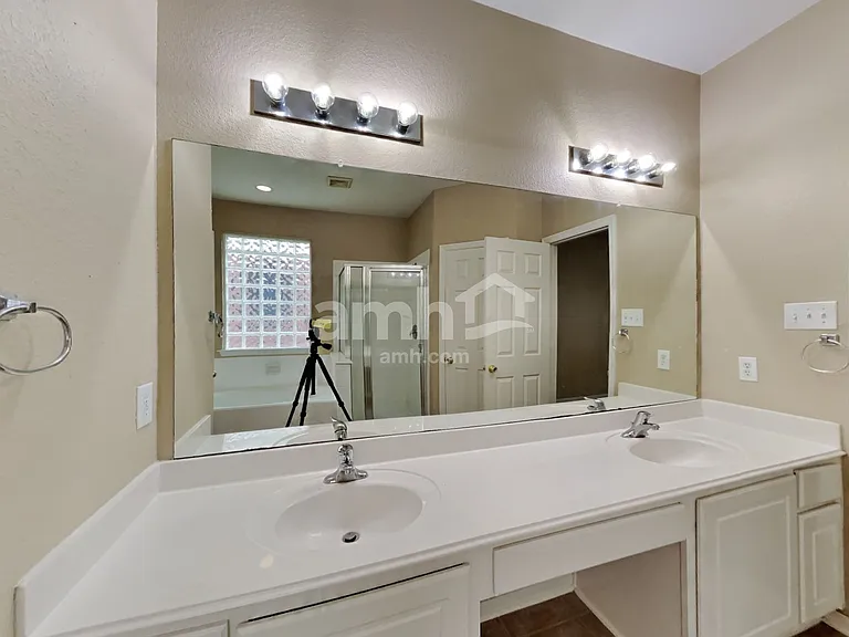 1627 Buckingham Dr — Photo 14