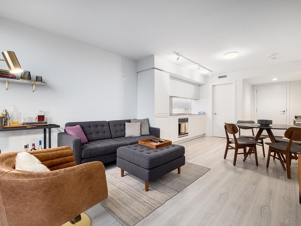 1st image of 1133 Hornby St #1807