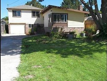 1st image of 810 Sonoma Ave