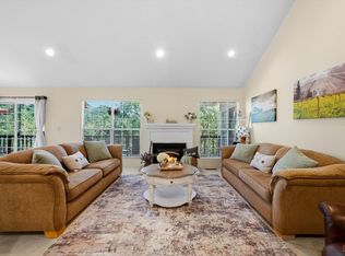 258 Circle Oaks Drive, Napa, CA 94558