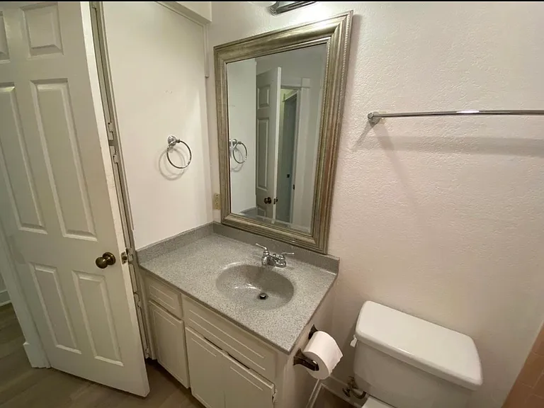 6000 Shadow Valley Cv #A — Photo 32