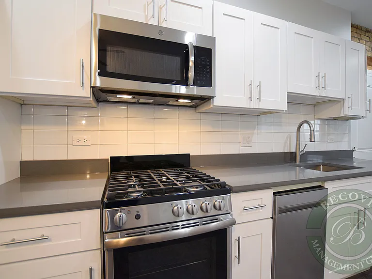 6035-6045 N Winthrop Ave #1055-1067 — Photo 48
