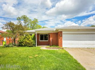 31726 Campbell Rd, Madison Heights, MI 48071