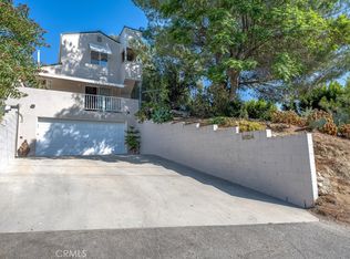 9524 Hillhaven Pl, Tujunga, CA 91042