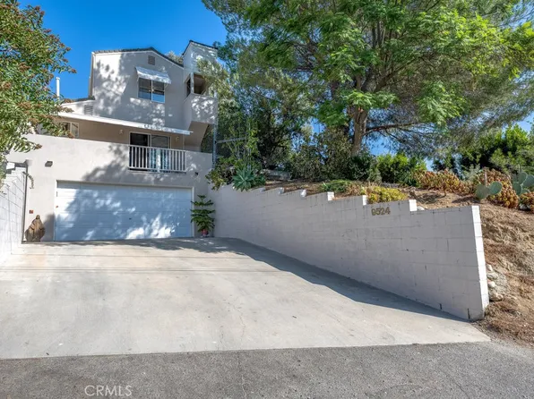 9524 Hillhaven Pl, Tujunga, CA 91042