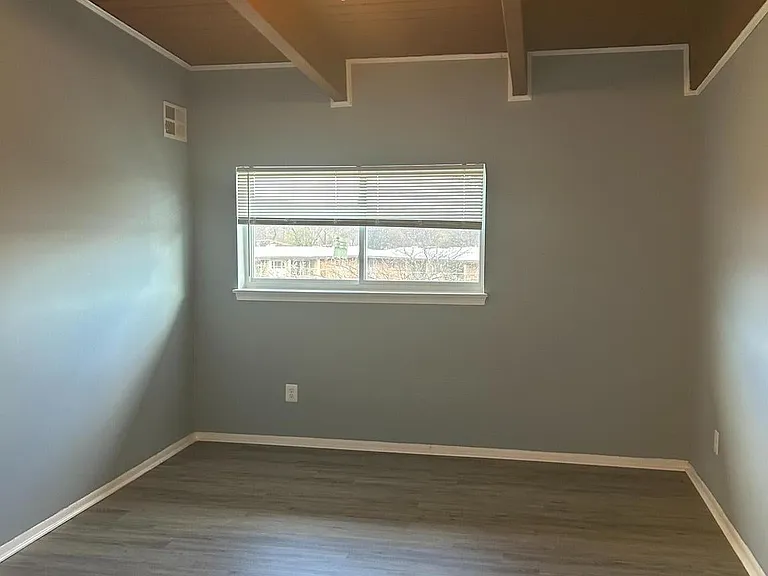7609 Fontainebleau Dr #2215 — Photo 9