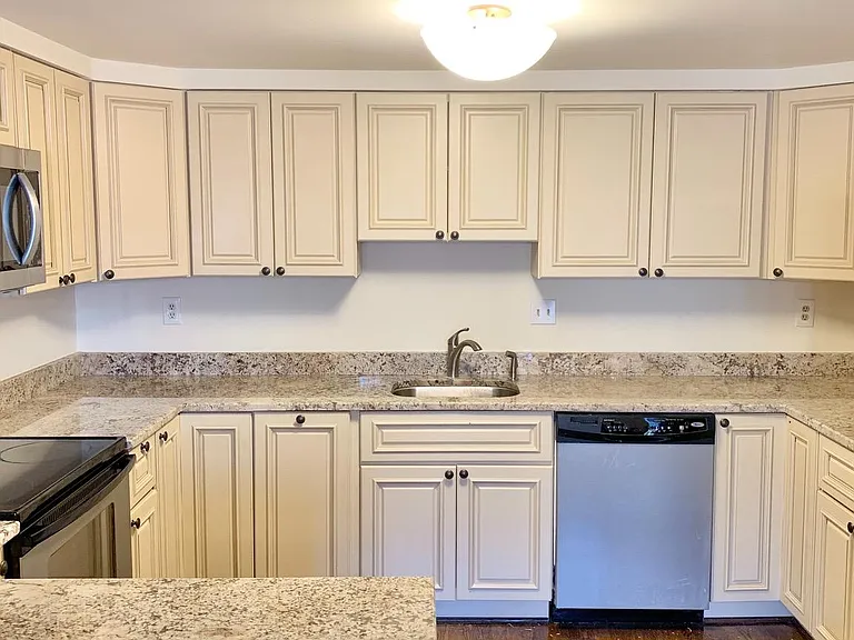 1557 Dunterry Pl — Photo 4