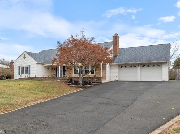 3 Orchid Ct, Franklin Twp., NJ 08873