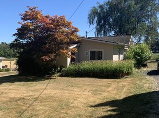 33094 SW Jp West Rd, Scappoose, OR 97056