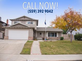 733 Cedar Ln, Lemoore, CA 93245