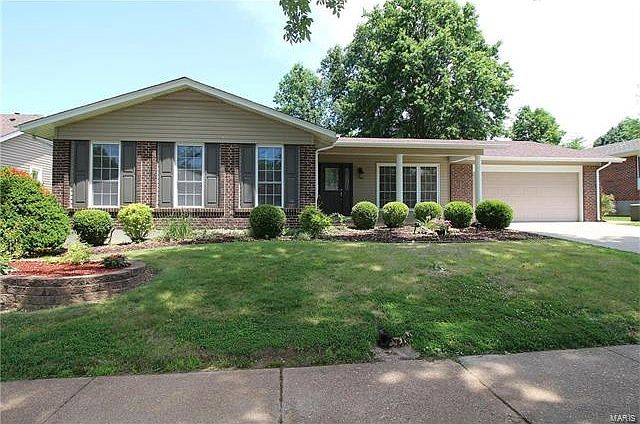 1st image of 2521 Cripple Creek Dr