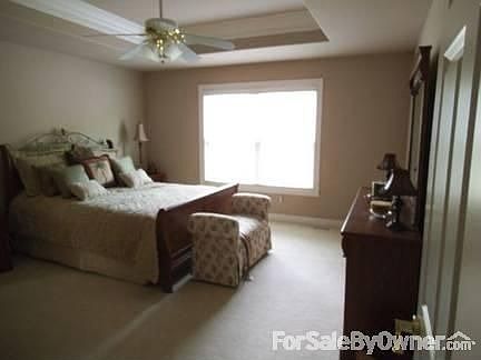 4th image of 3732 Creekside Ct