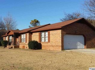 2914 Moss Rd NW, Huntsville, AL 35810