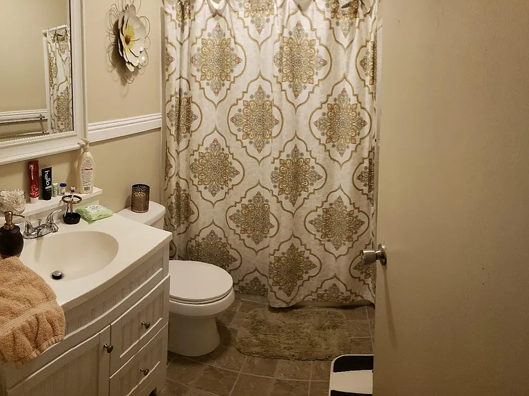 311 N Grady St — Photo 16