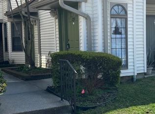 2211 Bayhead Dr, Parlin, NJ 08859