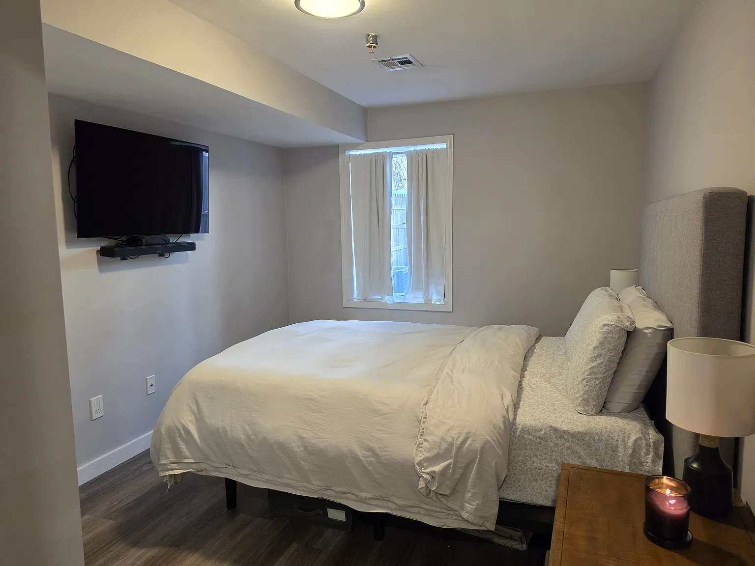 2 bed, 600 sqft, $2,500 — Photo 4
