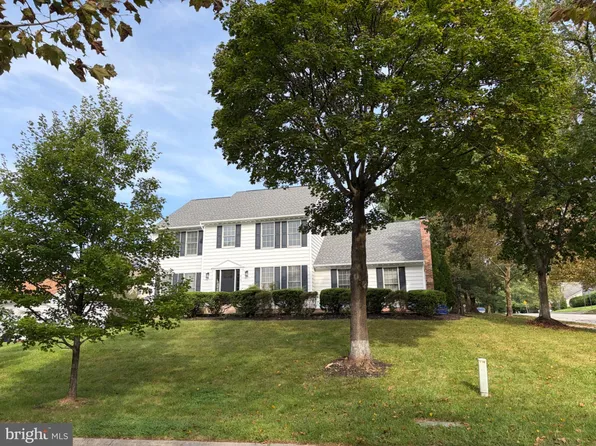 8167 Tamar Dr, Columbia, MD 21045