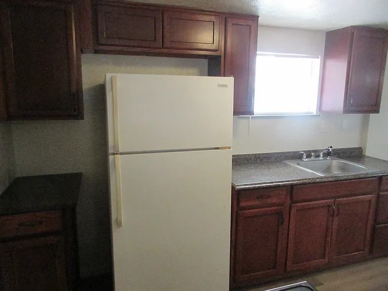 1108 Central Ave — Photo 7