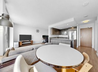 2232 Douglas Rd #1802, Burnaby, BC V5C0G9