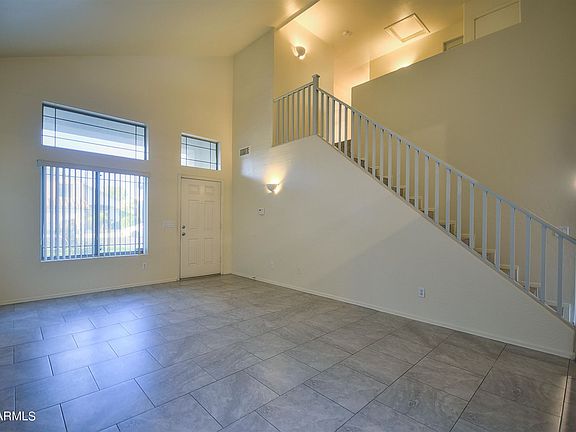 4th image of 12683 W Flower St